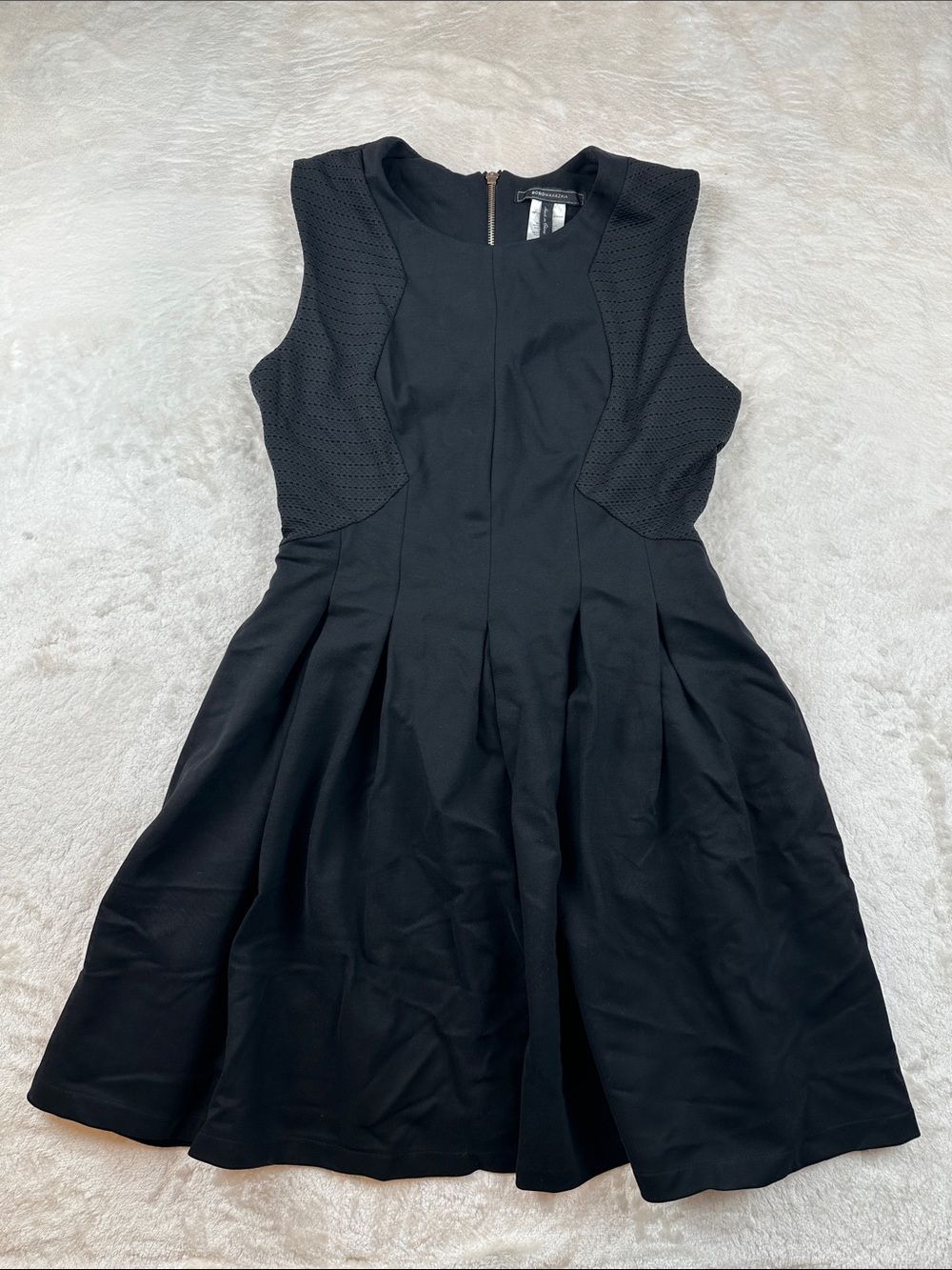 BCBGMaxAzria Size M Black Sleeveless A-Line Fit Dress | Formal | Versatile